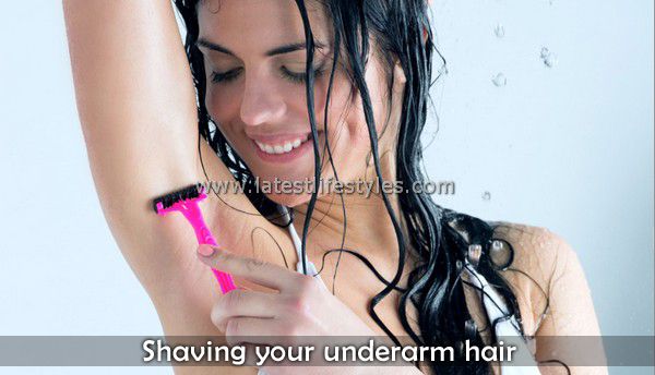Shaving your underarm hair